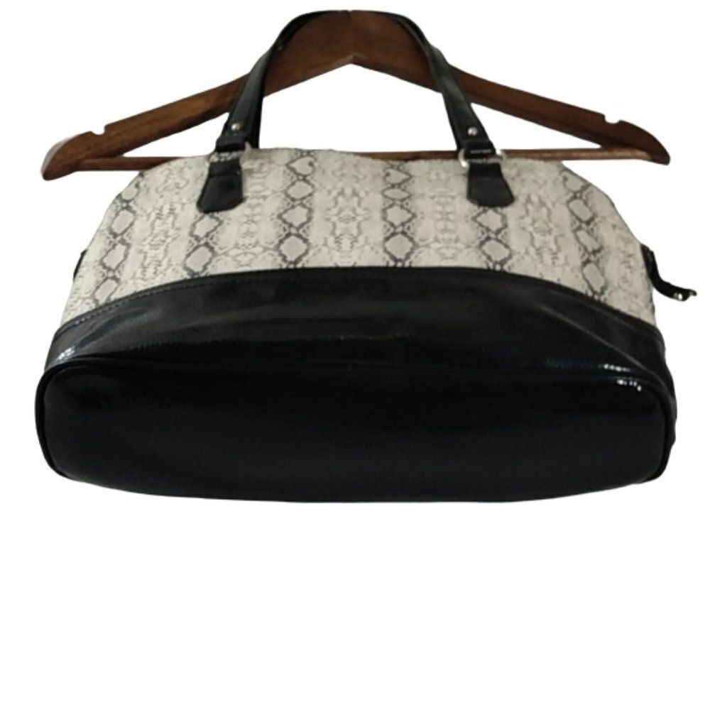 9 & Co Faux Snakeskin Handbag - Picture 5 of 8